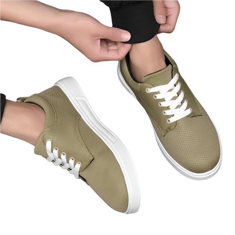 Tom Sanders canvas sneakers