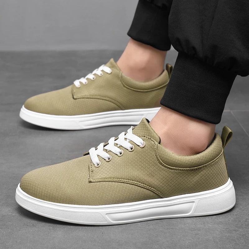 Tom Sanders canvas sneakers