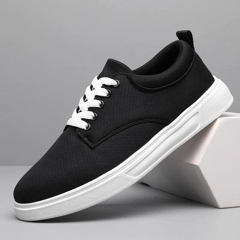 Tom Sanders canvas sneakers