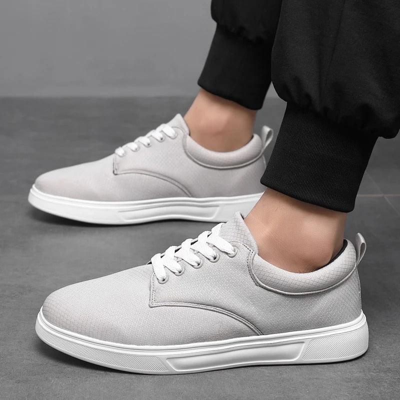 Tom Sanders canvas sneakers