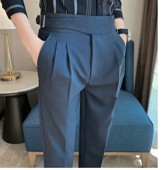 Pantalon classique à boucle
