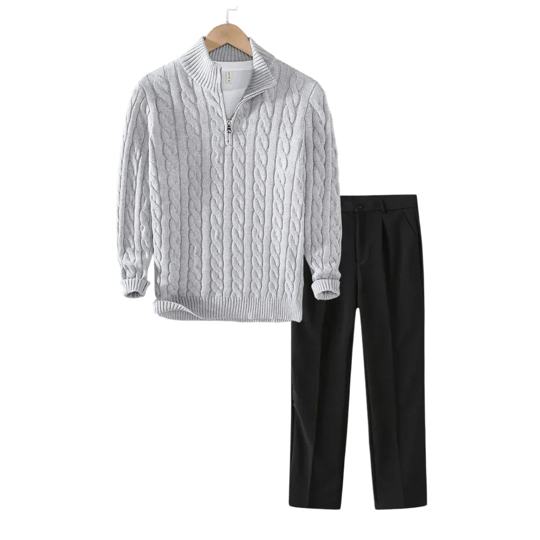 Tenue d’Hiver – Pull Torsadé & Pantalon de Tailleur