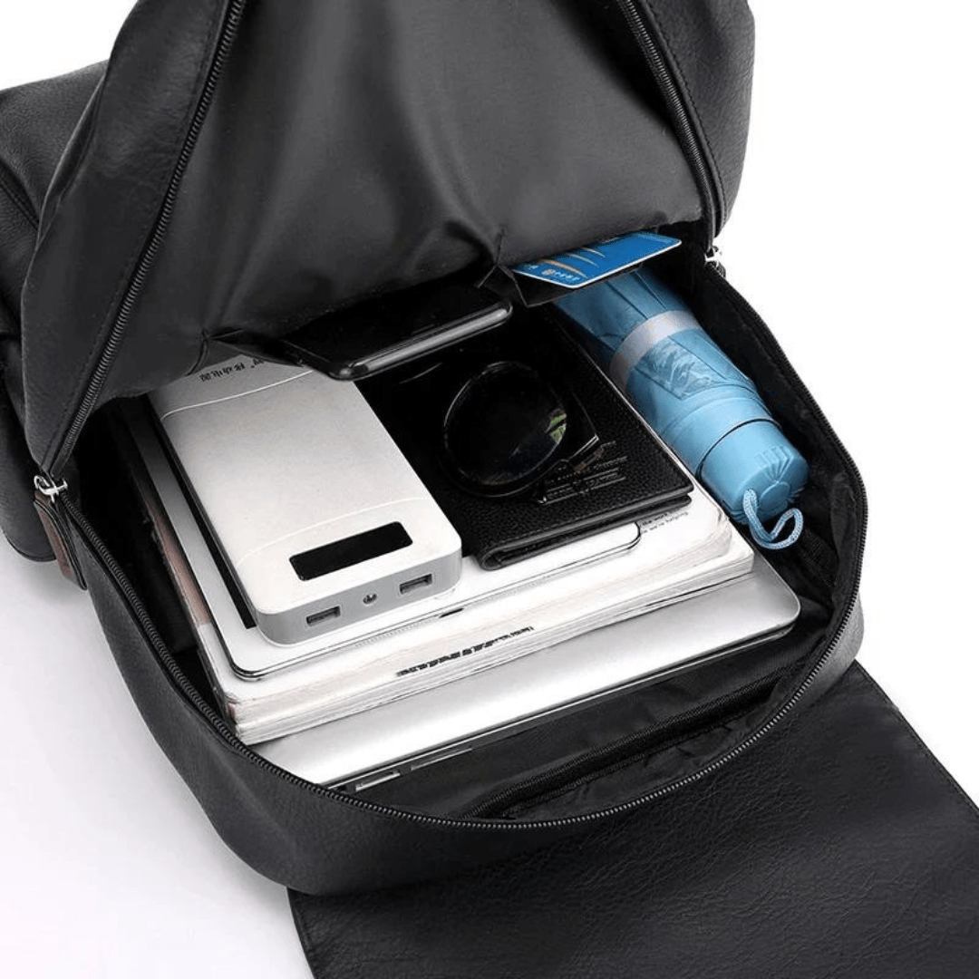 Vintage style men's leather bag 